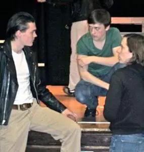 Bissinger gives notes to Malachy Cleary (L) and Peter Spratt
