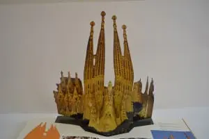 Spread of Sagrada Familia from Gaudi Pop-Ups