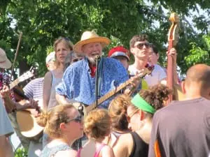 Pete Seeger performs at Beacon's Strawberry Festival at Riverfront Park June 9. (Photo by Rick Gedney)