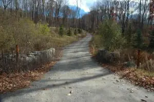 Theâ
Townâ
Boardâ
movedâ
lastâ
weekâ
toâ
getâ
Hudsonâ
Wayâ
paved.â