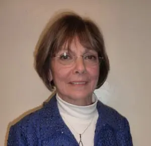 Superintendent Gloria Colucci has postponed her retirement date until Jan. 21, 2014, until the new interim superintendent is available.