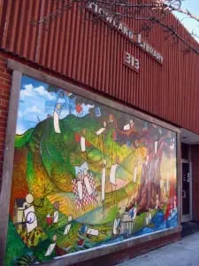 HowlandLibraryBeaconKVikstrom4