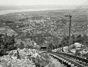 The 19th-century incline railway car climbs Mount Beacon. (Photo courtesy of Mount Beacon Incline Railway Restoration Society)