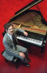 Pianist Michael Arnowitt