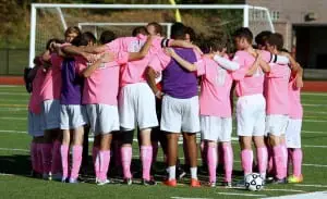 Haldane Boys Varsity Soccer shows their support for National Breast Cancer Awareness Month on Oct. 8, at Briarcliff High School. (Photo by Scott Warren)