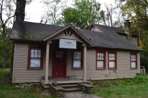 The caretaker's house at Little Stony Point, now shuttered. (Photo by M. Turton) 