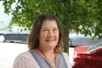 Karen Nelson