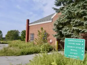 New York State needs a developer for the former Beacon Correctional Facility.