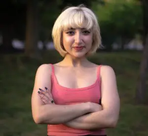 Zeinab Manesh