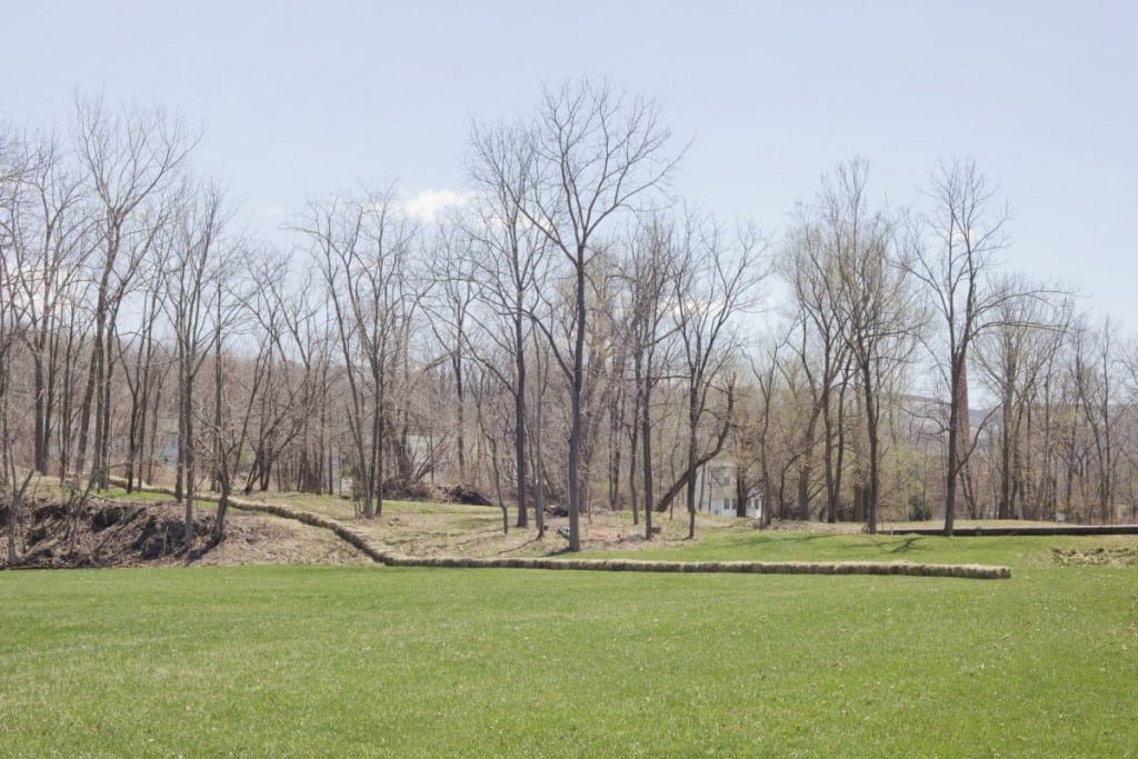 Carl Andre, Joint, Putney, Vermont, 1968, (destroyed)/Beacon, New York, 2014 (remade).
