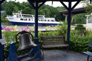 The Rip Van Winkle offers two-hour cruises twice daily from the dock next to the HRMM. The ship's bell is from the Mary Powell. (Photo by M. Turton)