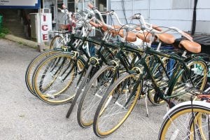 Ed Currelley rents three-speed Kent bikes (photo by Anita Peltonen) 