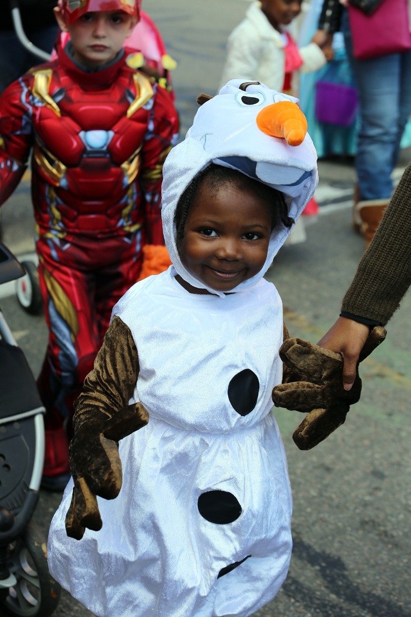 beacon-costume-parade1048