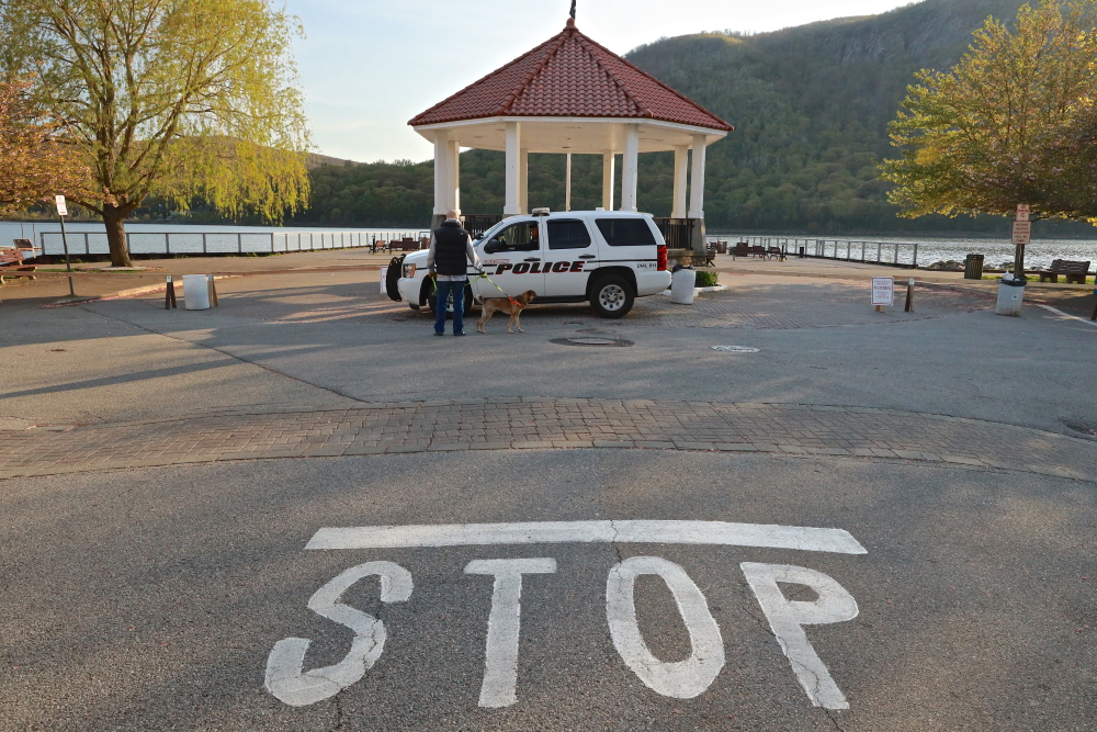 dock closed