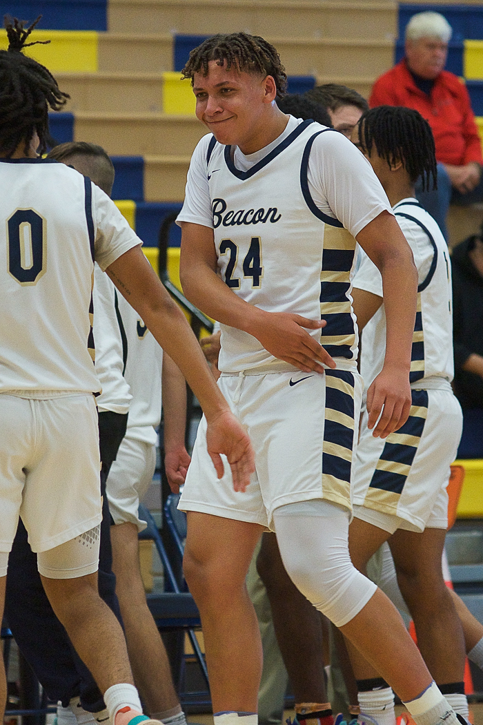 “Macho” Joe Battle led Beacon with 22 points in a win Tuesday over Cornwall. The Bulldogs face Haldane today (Jan. 27) in the Battle of the Tunnel. File photo by S. Pearlman