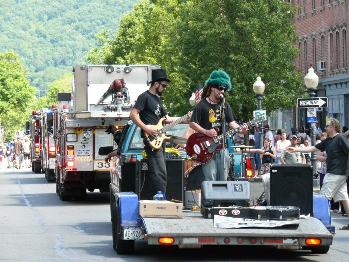 2009 hat parade