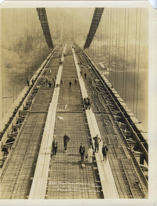 Concrete reinforcement, Oct. 24, 1924