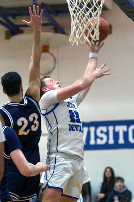 Haldane basketball