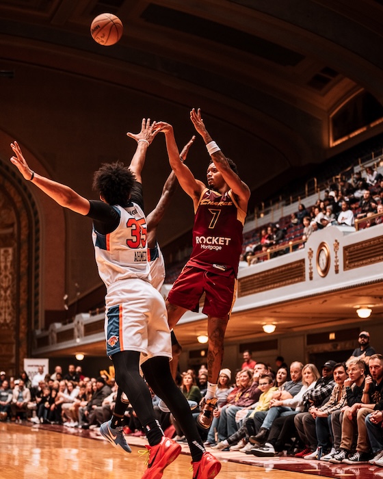 Beacon’s Elijah Hughes launches a 3-pointer against the Westchester Knicks on Feb. 7 in Cleveland. He finished with 26 points. Cleveland Charge