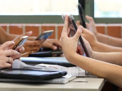 Students Must Store Phones