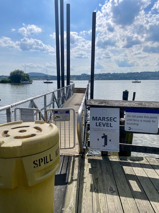 Ferry service between Beacon and Newburgh