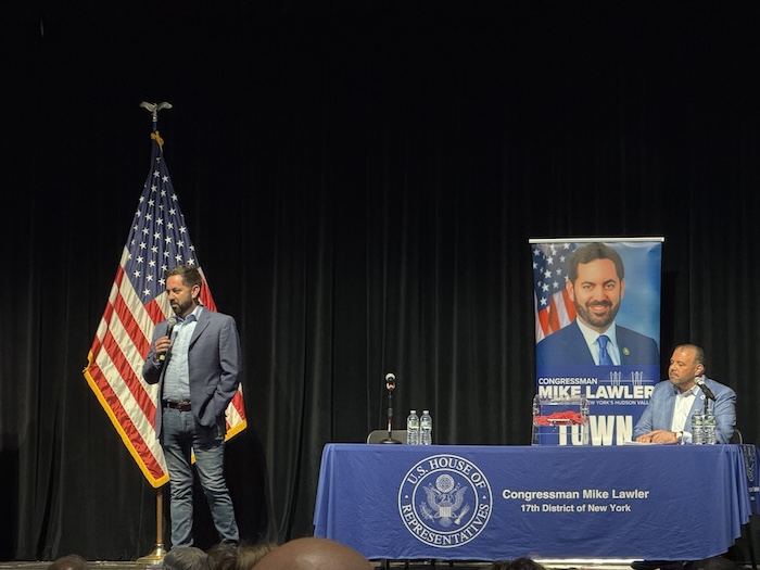 Rep. Mike Lawler speaks at a town hall event in Hopewell Junction on June 28 (Photo by B. Leeds)
